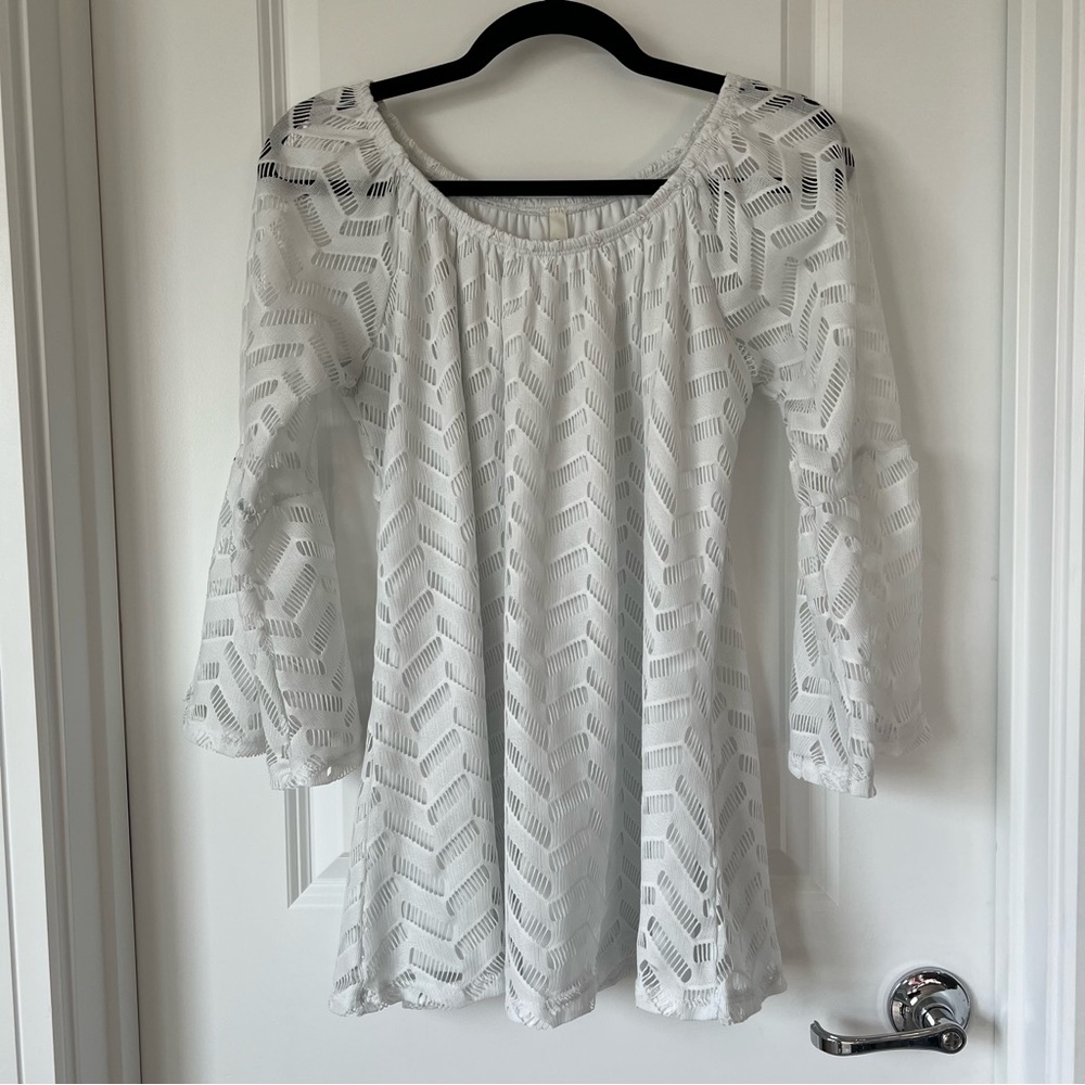Vici Collection White Lace Off Shoulder Tunic S